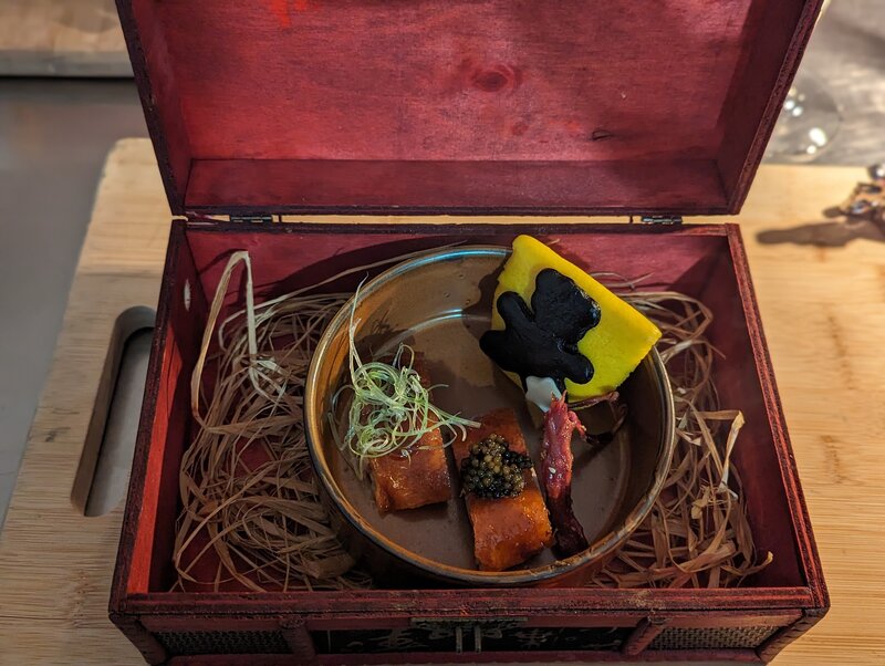 peking duck in treasure box
