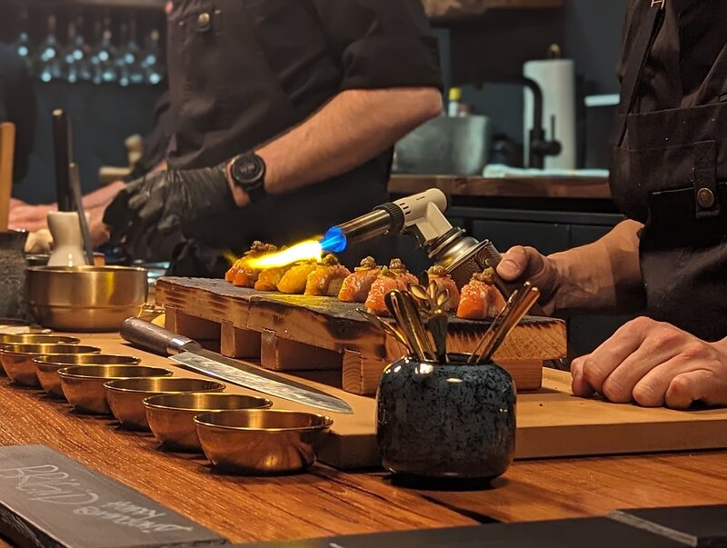 searing sushi