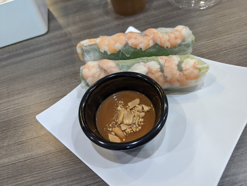 spring rolls with peanut sauce